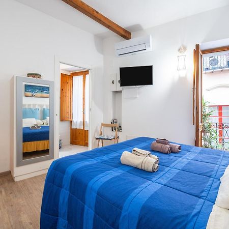 Alla Marina Monolocale Cagliari Kültér fotó